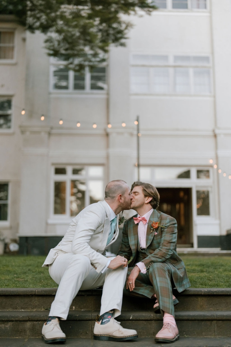 AdamandPhillipPortraitsSneakPeek-114