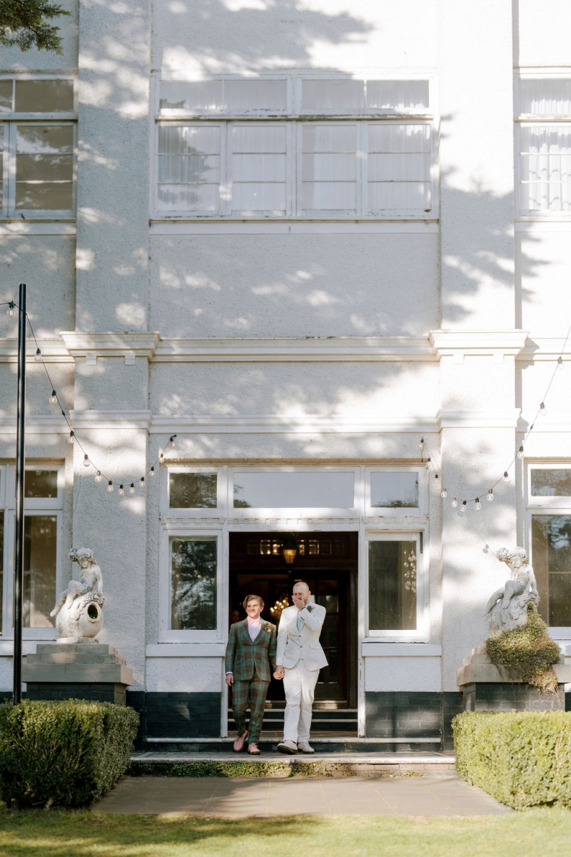 AdamandPhillipPortraitsSneakPeek-54