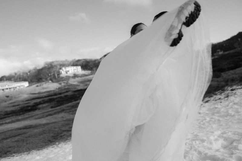 Alannah and Alex snow wedding perisher nsw-190