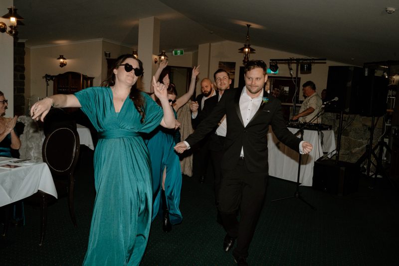 Alannah and Alex snow wedding perisher nsw-284