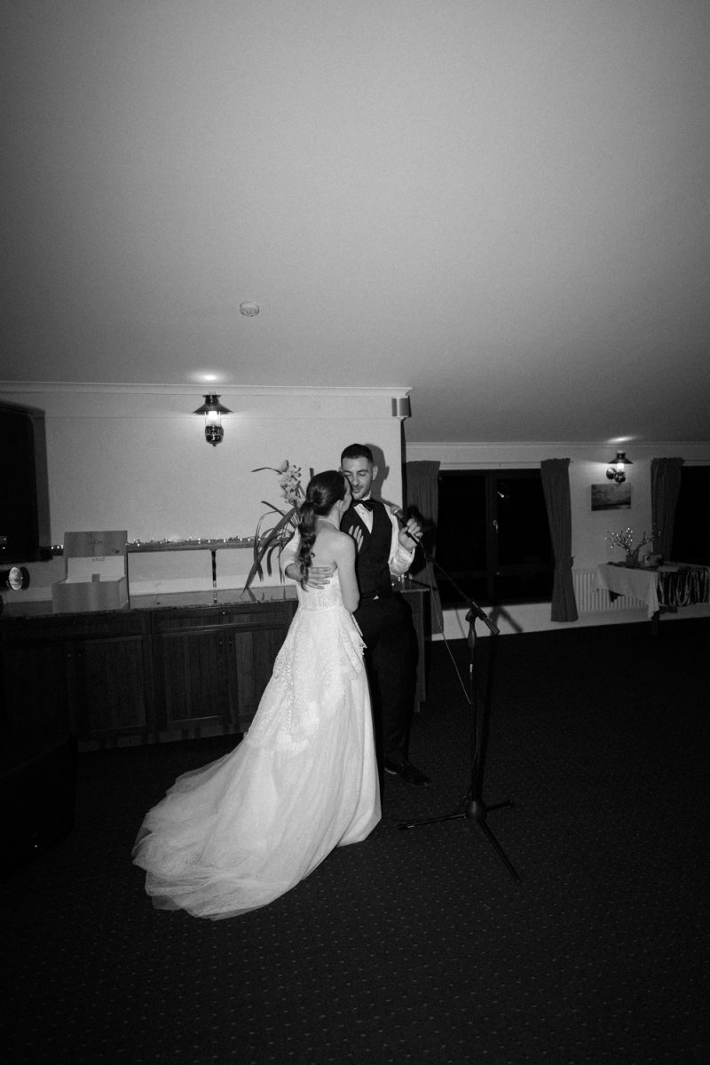 Alannah and Alex snow wedding perisher nsw-309