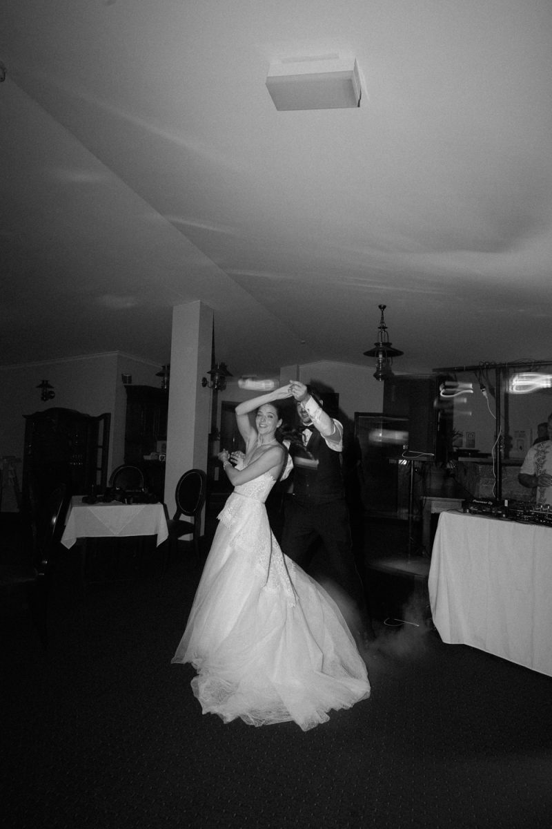 Alannah and Alex snow wedding perisher nsw-315