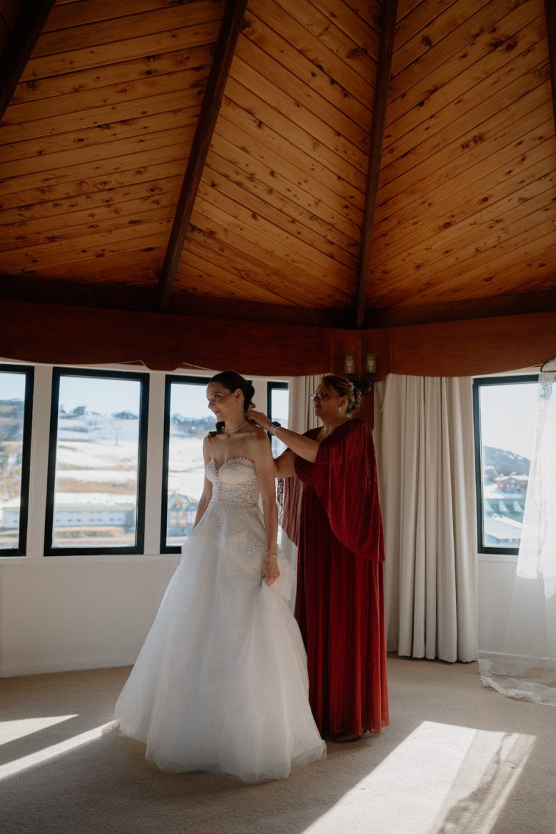 Alannah and Alex snow wedding perisher nsw-61