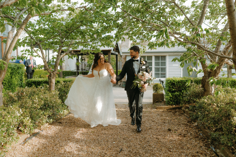 Alison and Matthew Wedding Mali Brae Farm-102