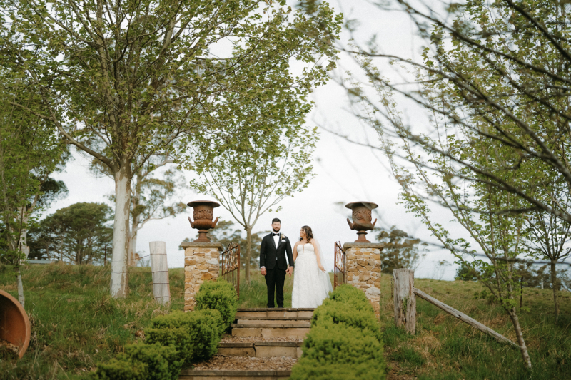 Alison and Matthew Wedding Mali Brae Farm-114