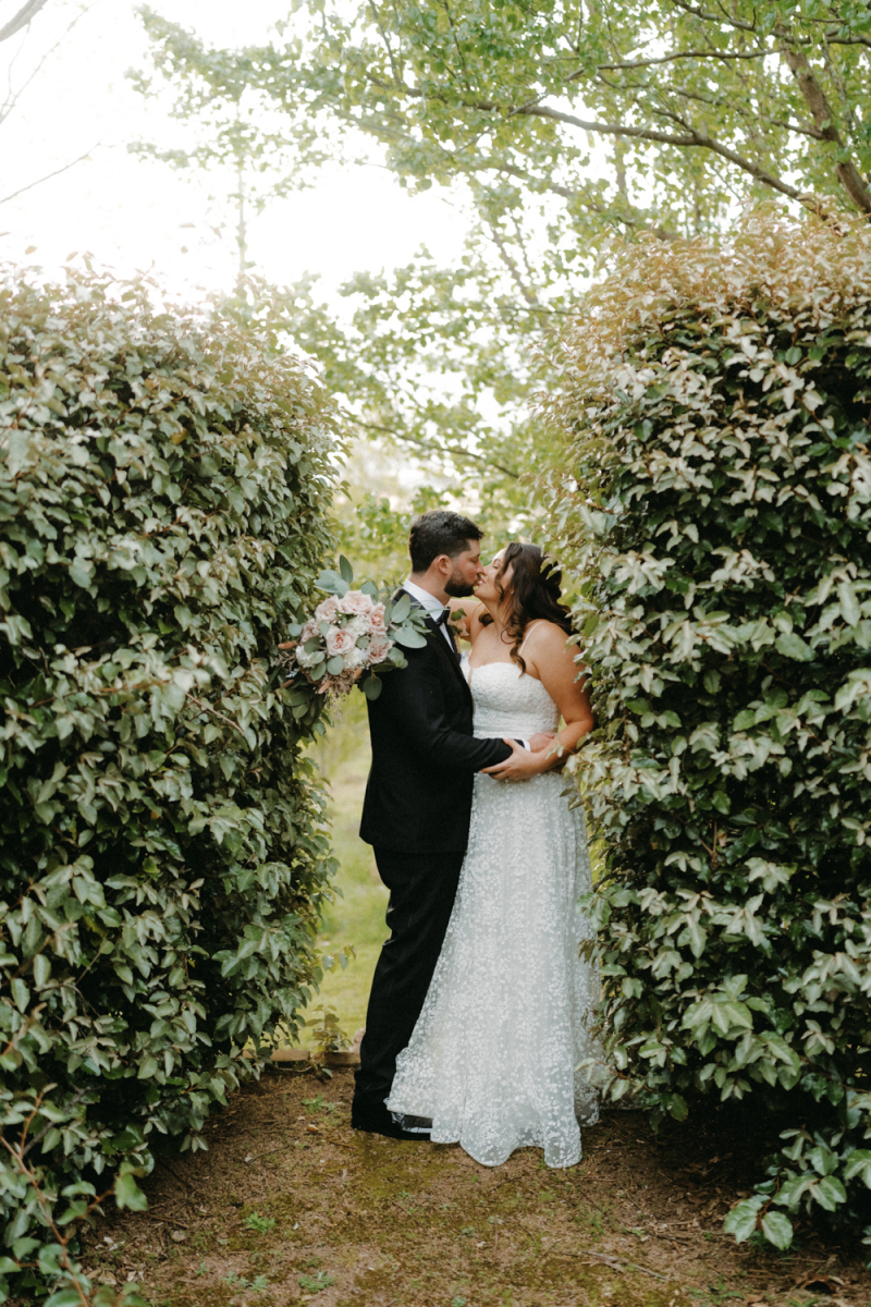 Alison and Matthew Wedding Mali Brae Farm-118