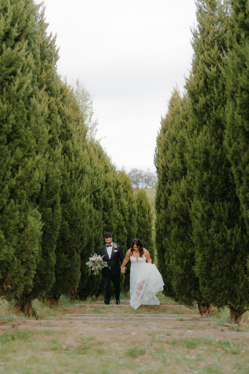 Alison and Matthew Wedding Mali Brae Farm-144
