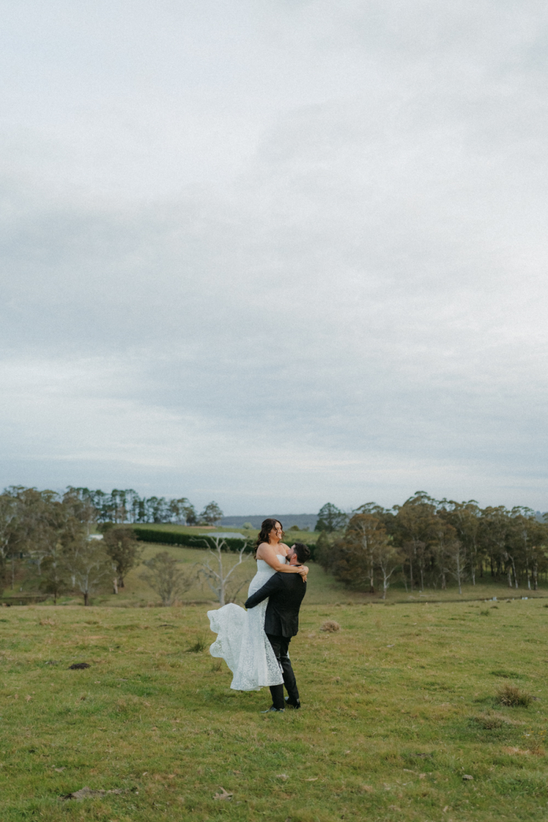 Alison and Matthew Wedding Mali Brae Farm-152