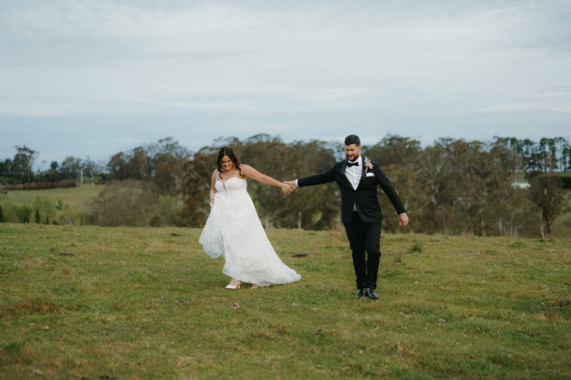 Alison and Matthew Wedding Mali Brae Farm-153