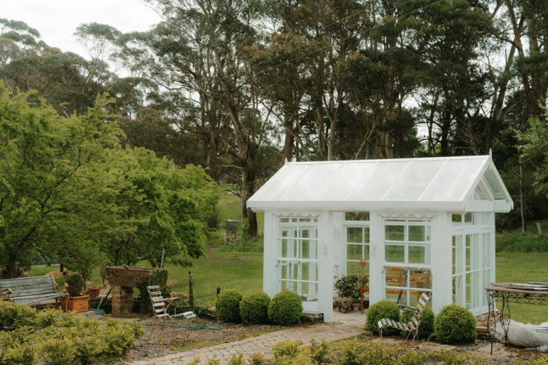 Alison and Matthew Wedding Mali Brae Farm-19