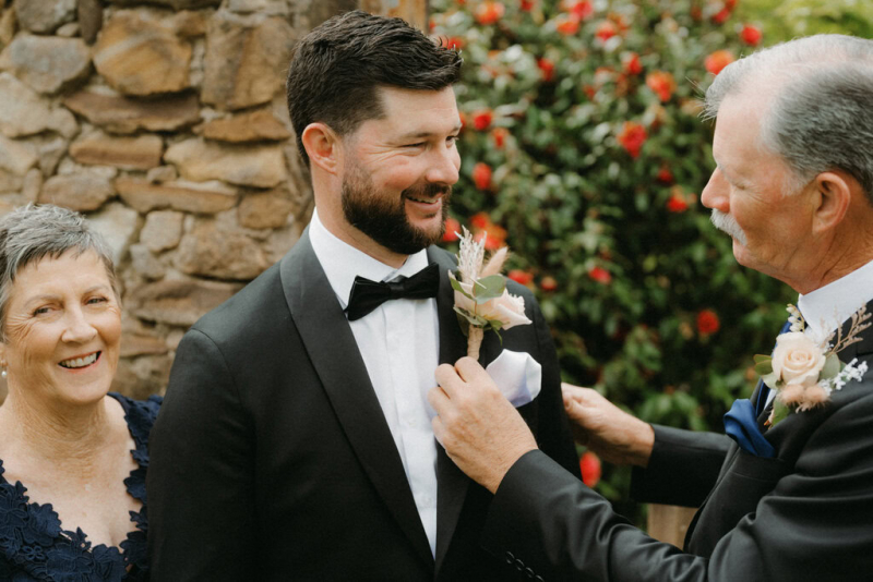 Alison and Matthew Wedding Mali Brae Farm-52