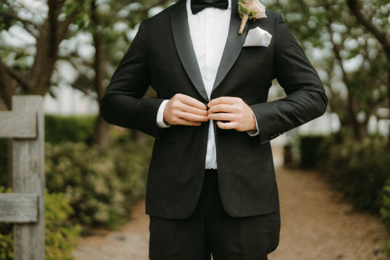 Alison and Matthew Wedding Mali Brae Farm-54