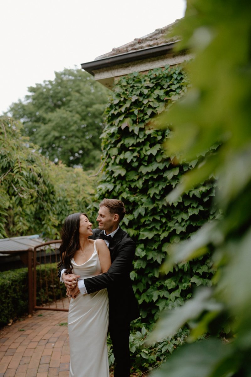 Becca and Edward Wedding Bendooley Book barn-105