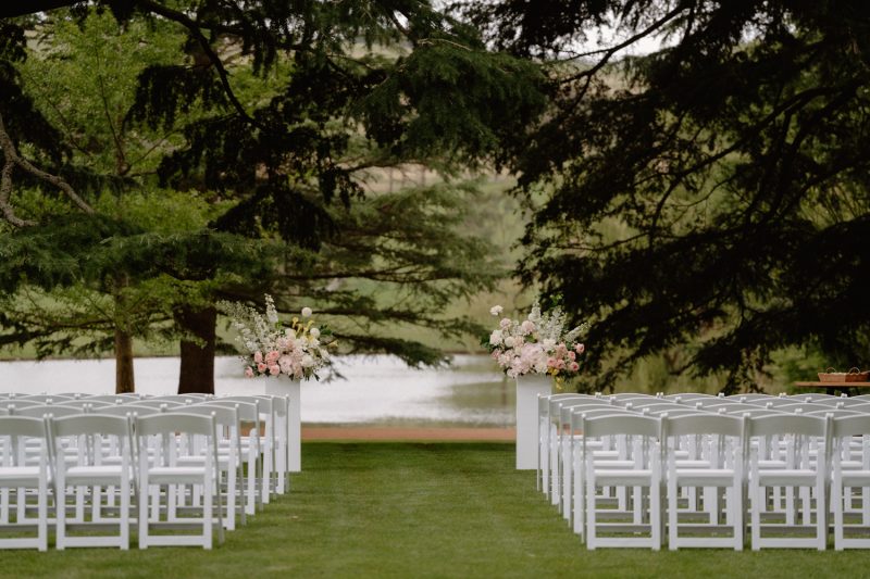 Becca and Edward Wedding Bendooley Book barn-22