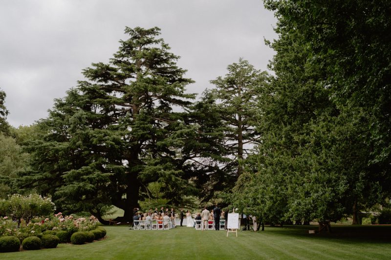 Becca and Edward Wedding Bendooley Book barn-47