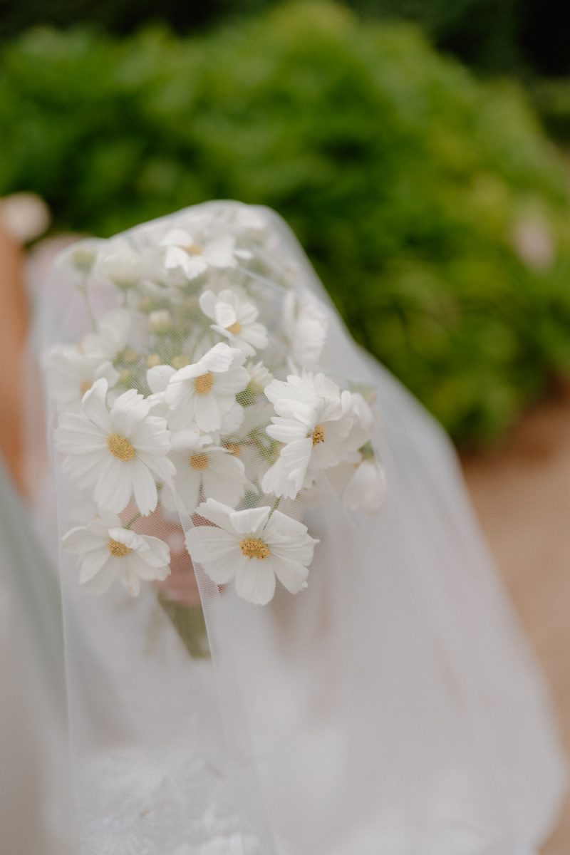 Becca and Edward Wedding Bendooley Book barn-83