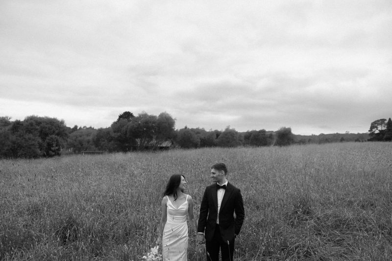 Becca and Edward Wedding Bendooley Book barn-91