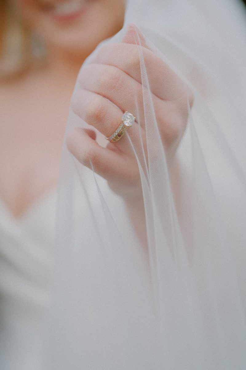 Catarina and Cameron Wedding Bendooley Bookbarn SMALL-184