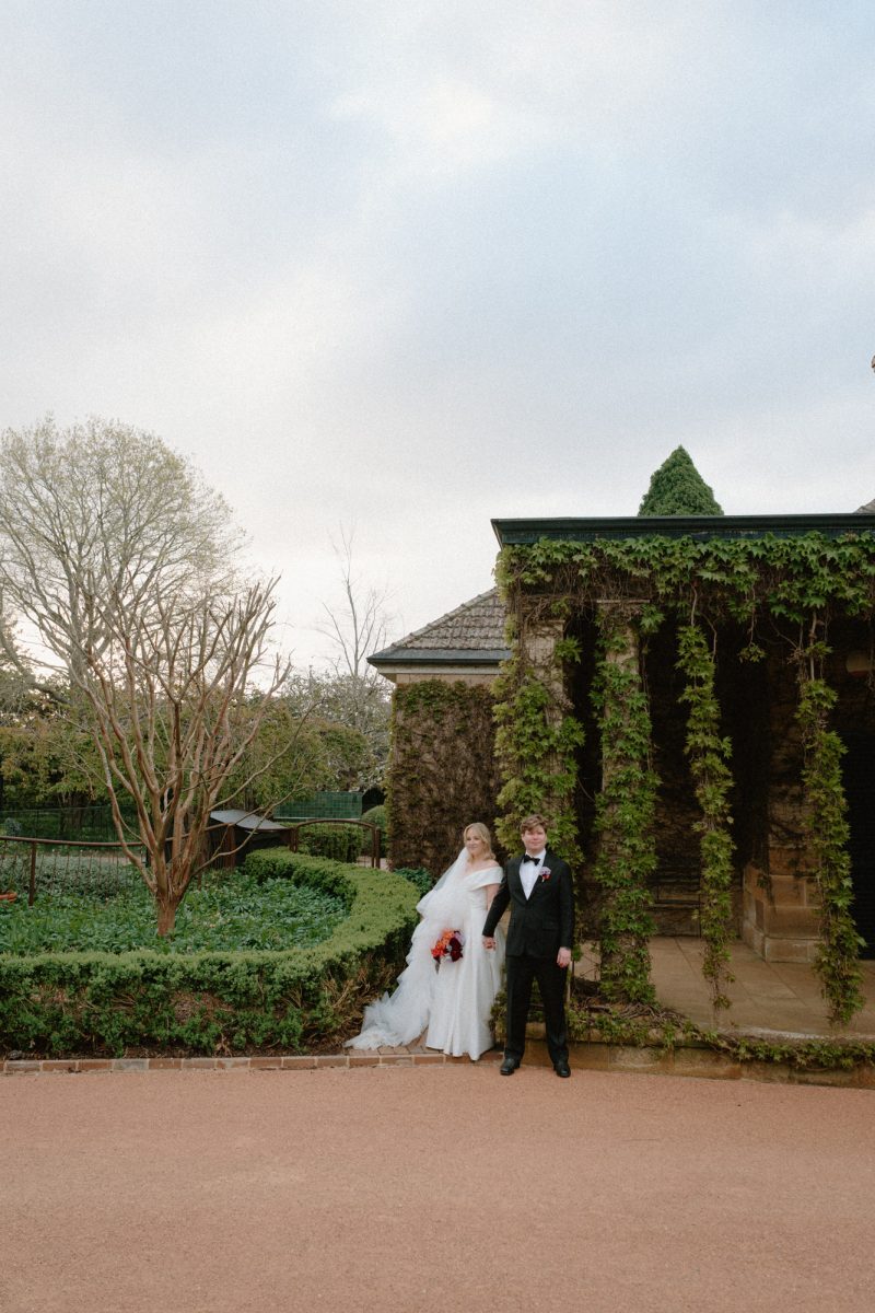 Catarina and Cameron Wedding Bendooley Bookbarn SMALL-191
