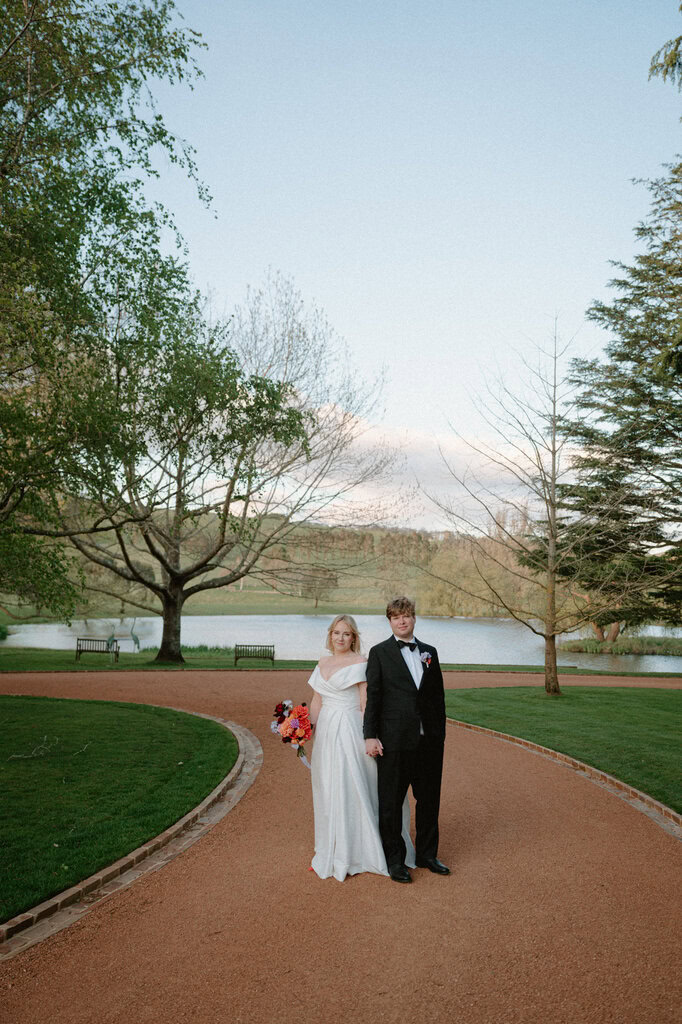 Catarina and Cameron Wedding Bendooley Bookbarn SMALL-214