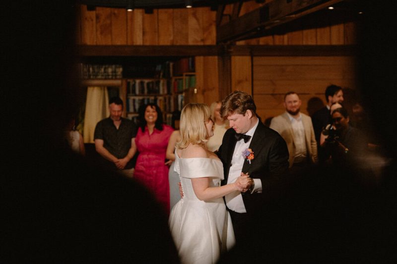 Catarina and Cameron Wedding Bendooley Bookbarn SMALL-303