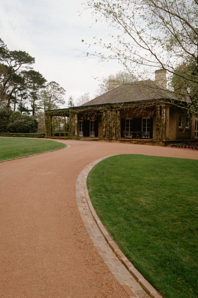 Catarina and Cameron Wedding Bendooley Bookbarn SMALL-9