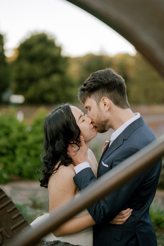 Damian and Michelle Online-109