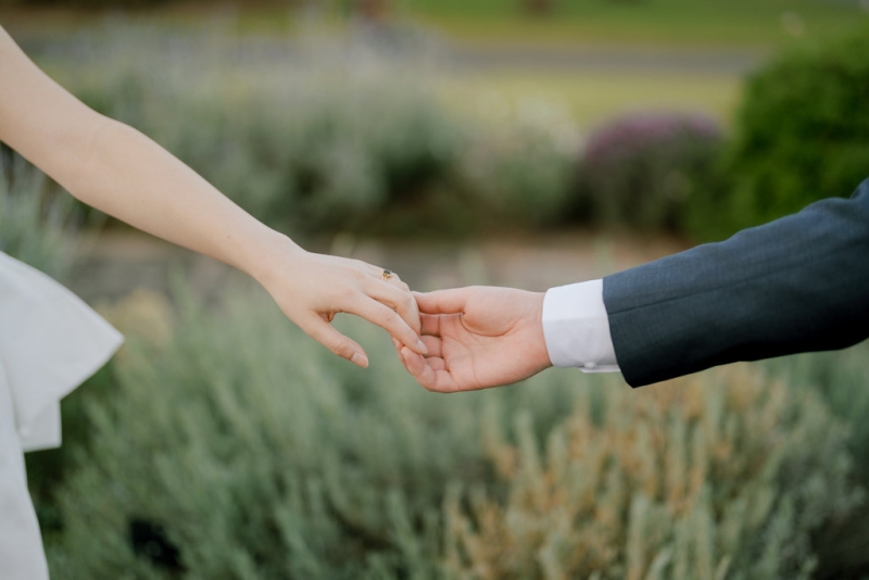 Damian and Michelle Online-113