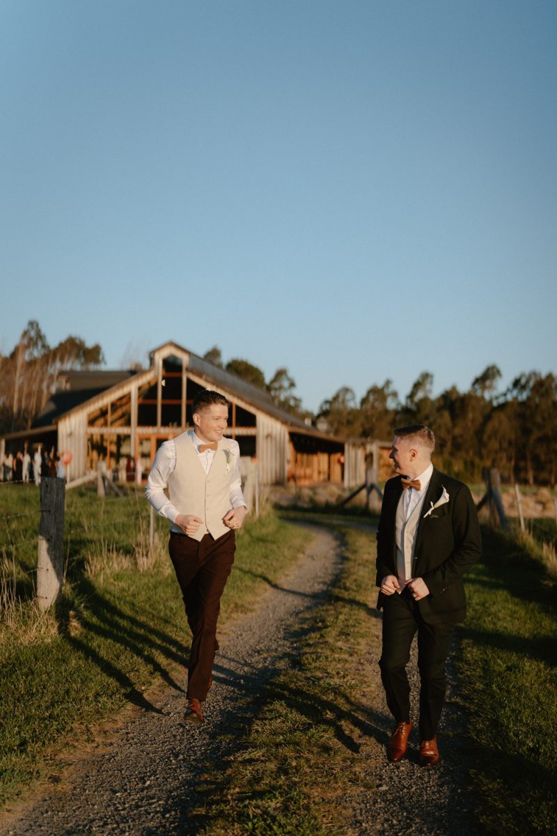 Dan and Flynn Wedding Sneak Peek Small-147