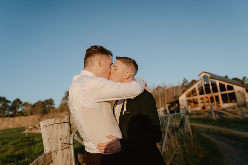 Dan and Flynn Wedding Sneak Peek Small-150
