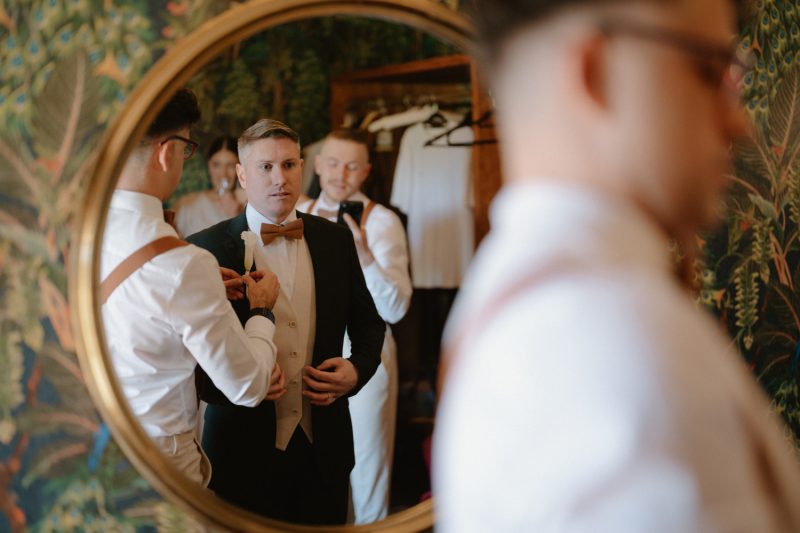 Dan and Flynn Wedding Sneak Peek Small-34