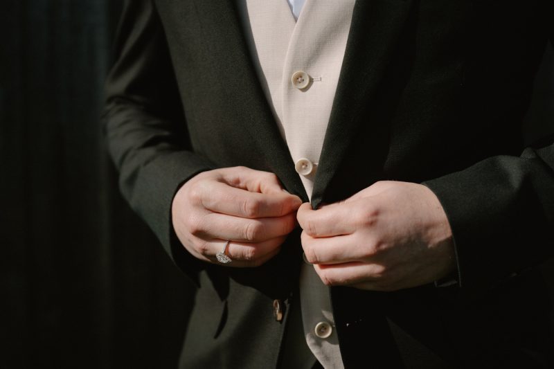 Dan and Flynn Wedding Sneak Peek Small-38