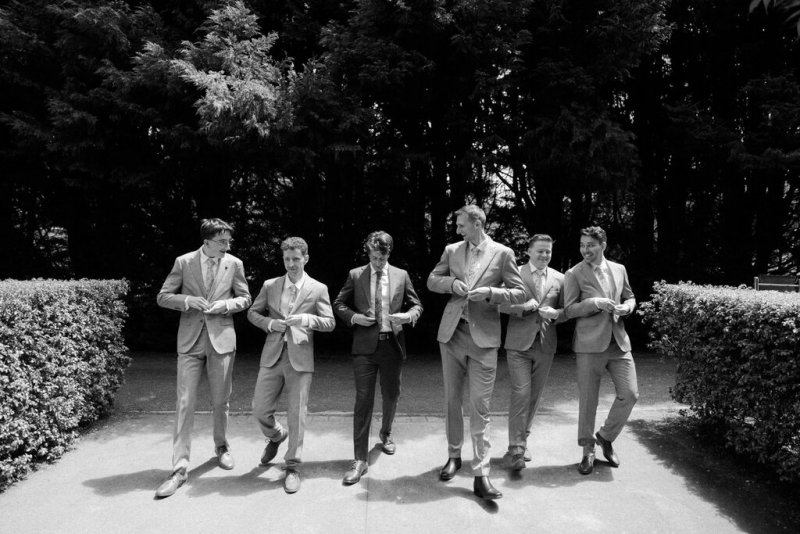 Devon and Edward Robertson Public House and Kitchen-16