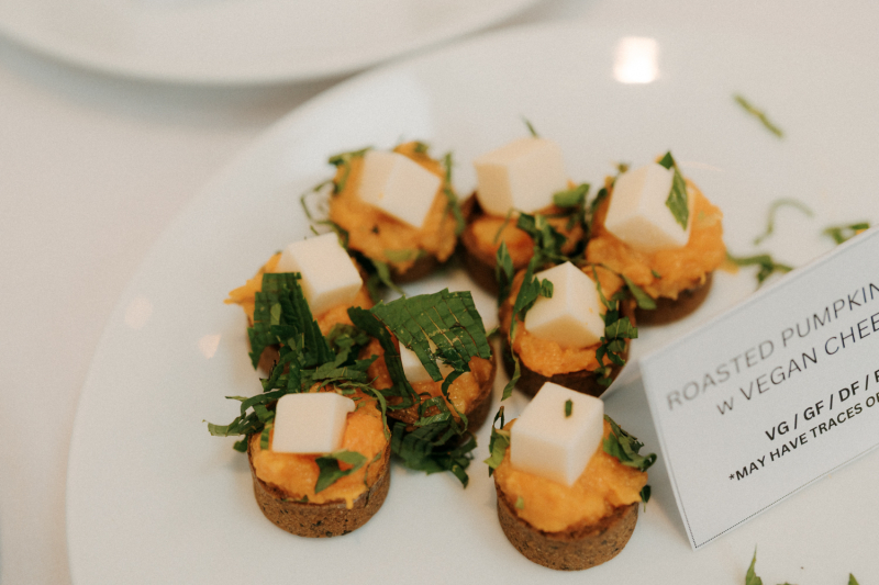 Devon and Edward Robertson Public House and Kitchen-179