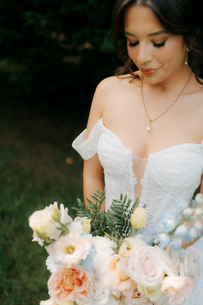 Devon and Edward Robertson Public House and Kitchen-33