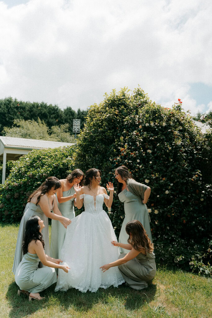 Devon and Edward Robertson Public House and Kitchen-43