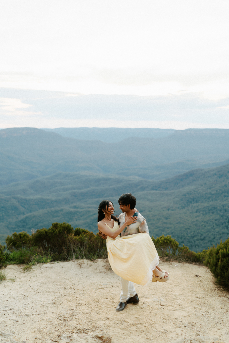 Dilshan and Krishni portraits lincolns rock blue mountains-70