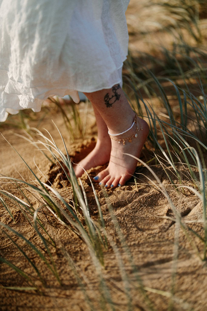 Ellie and Jess Portraits-3