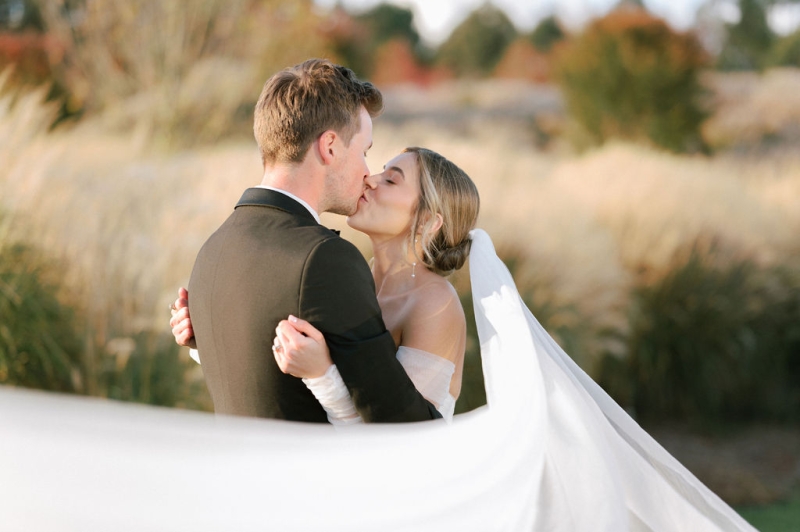 GeorgiaandRyanWeddingSneakPeek-52