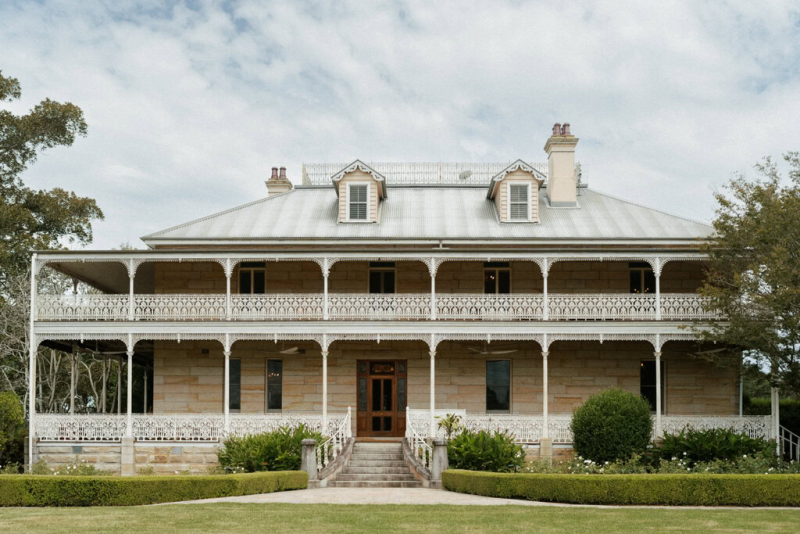 Hunter and Kelly Terrara House wedding photography-11