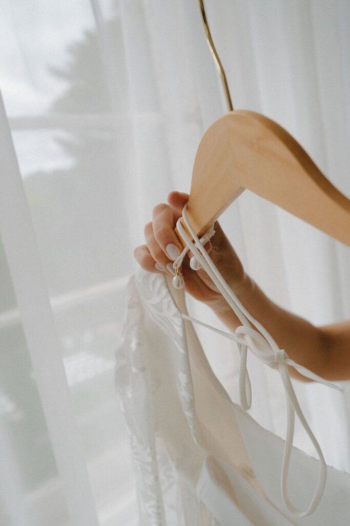 ImmyandCameronSneakPeak-HelloMay-35