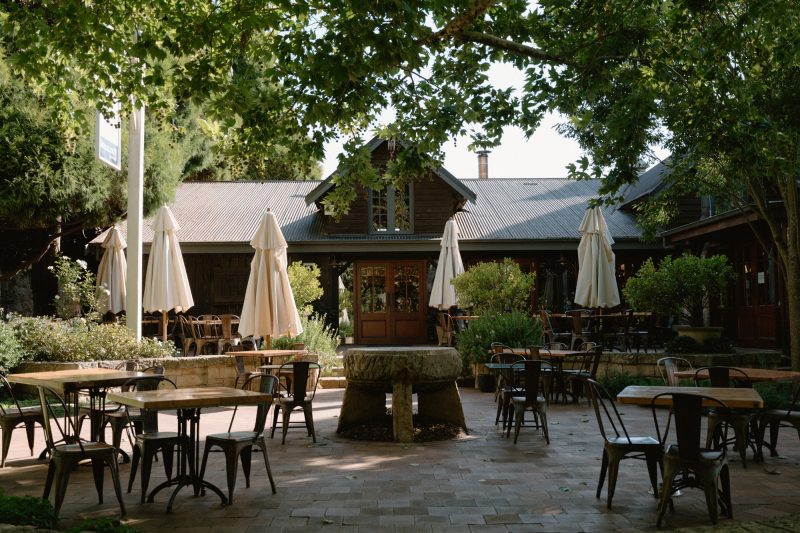 Jade and Luke Bendooley Book Barn-112