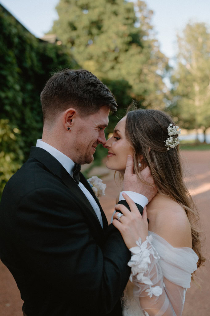 Jade and Luke Bendooley Book Barn-178