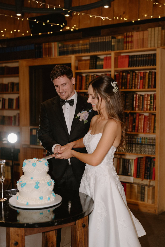 Jade and Luke Bendooley Book Barn-219