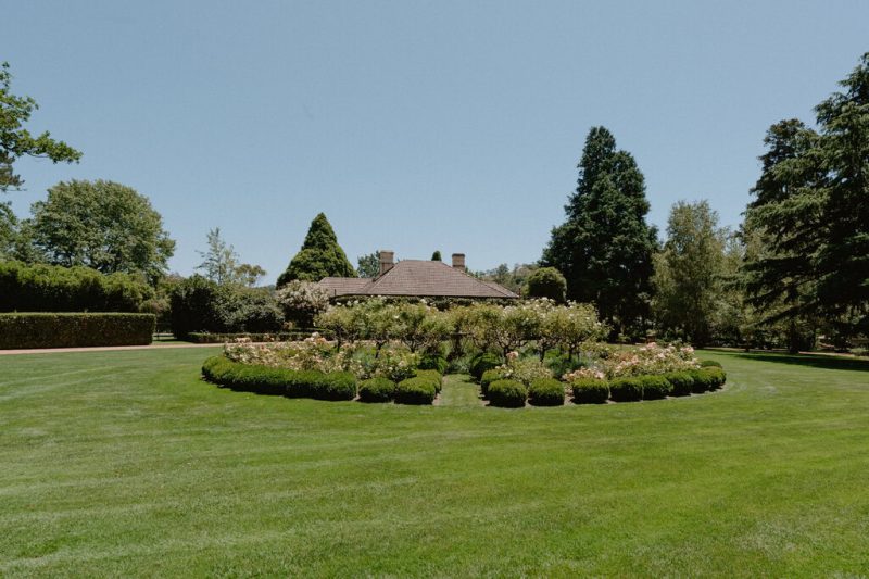 Jade and Luke Bendooley Book Barn-241