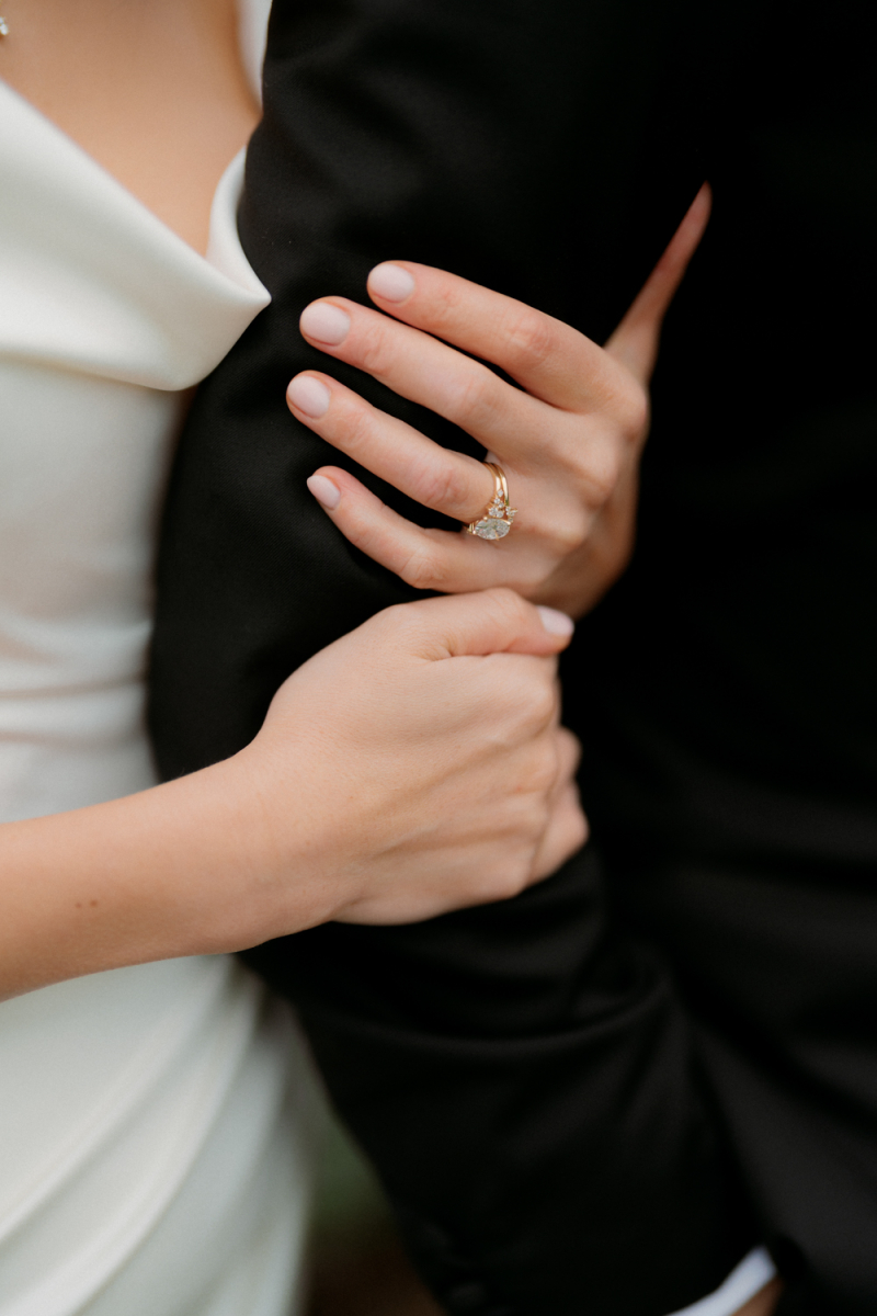 Rebecca and Edward Film Photography Bendooley Estate Book Barn-121