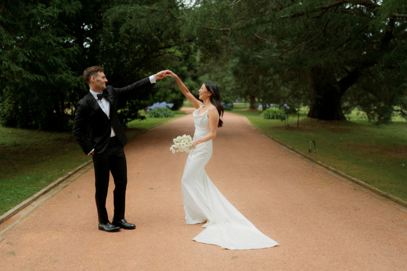 Rebecca and Edward Film Photography Bendooley Estate Book Barn-126
