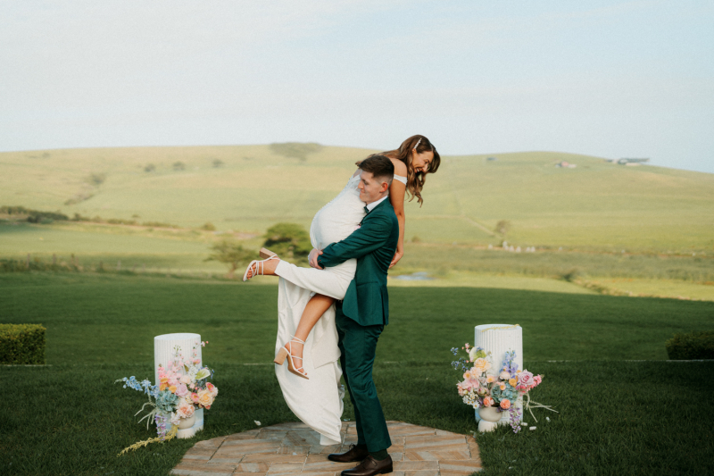 Sam and Ashlee wedding at Seacliff House Gerringong-93