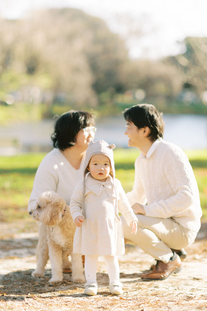 SuiyiVictorElleDaisyFamilyportraits-11