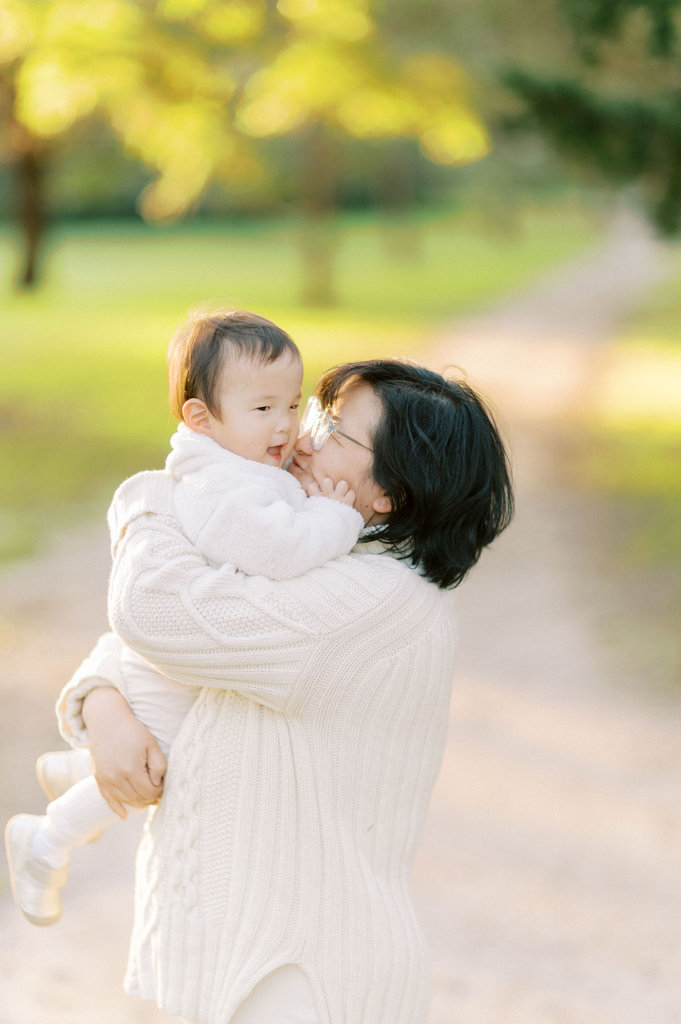 SuiyiVictorElleDaisyFamilyportraits-277